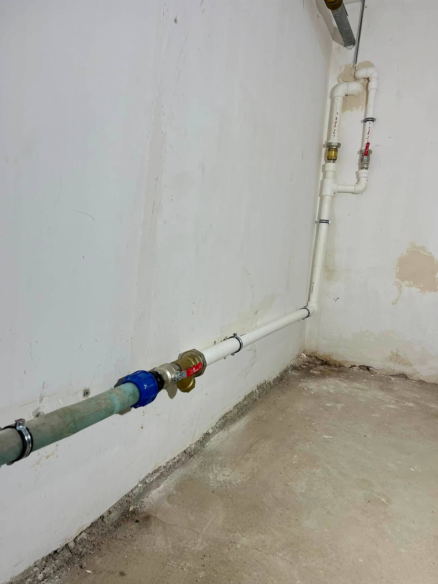 Su Kaçağı Kontrolü için tesisat ve gider çalışması