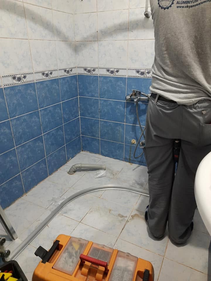 Gider açma çalışması ve tahliye hattının bulunduğu alan