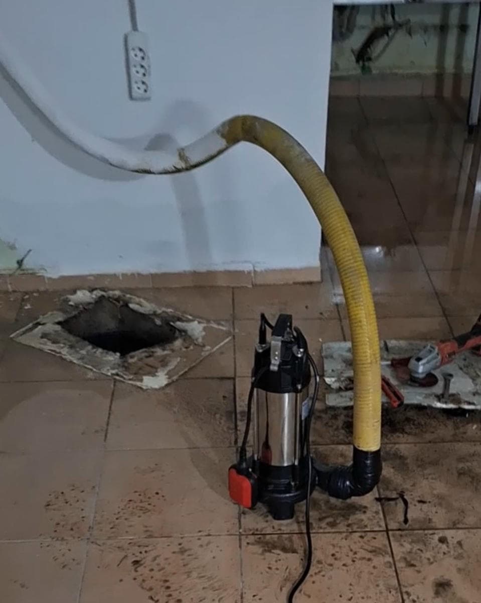 Gider açma çalışması ve tahliye hattının bulunduğu alan