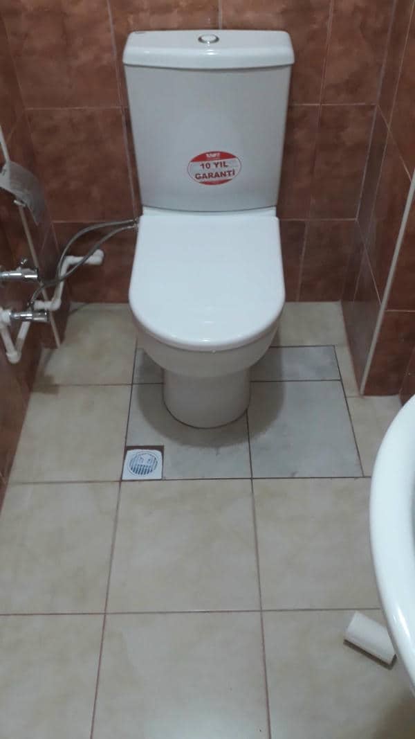 Klozet ve atık su gideri bağlantısı