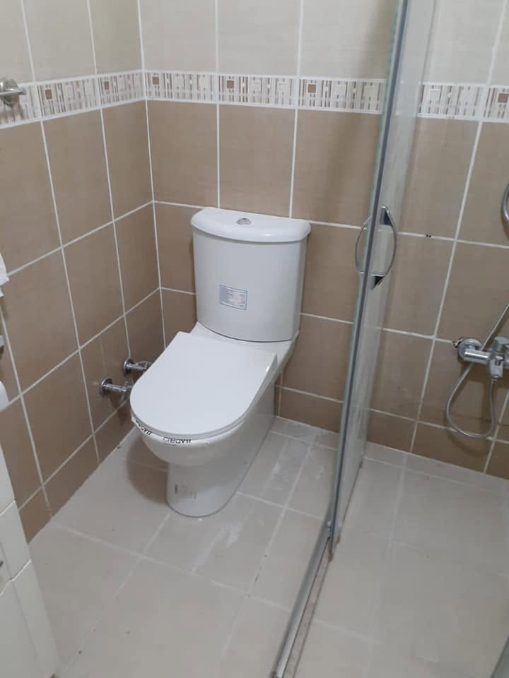 Klozet mekanizması ve tesisat bağlantısında onarım